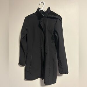 Mckinley xs black soft shell fleece lined zip up hooded longer jacket